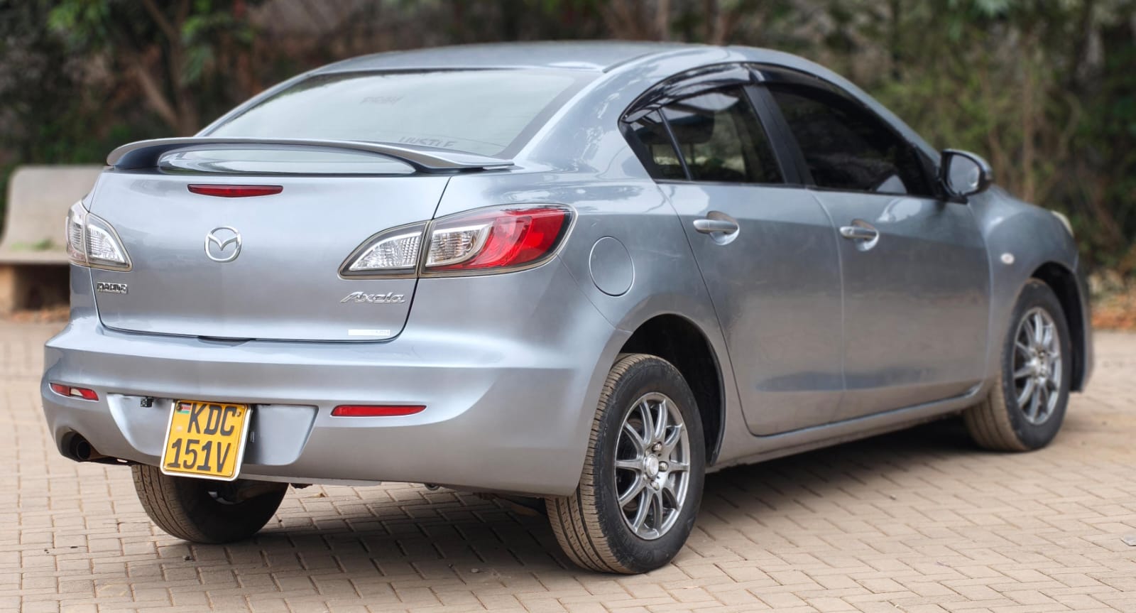 Mazda Axela